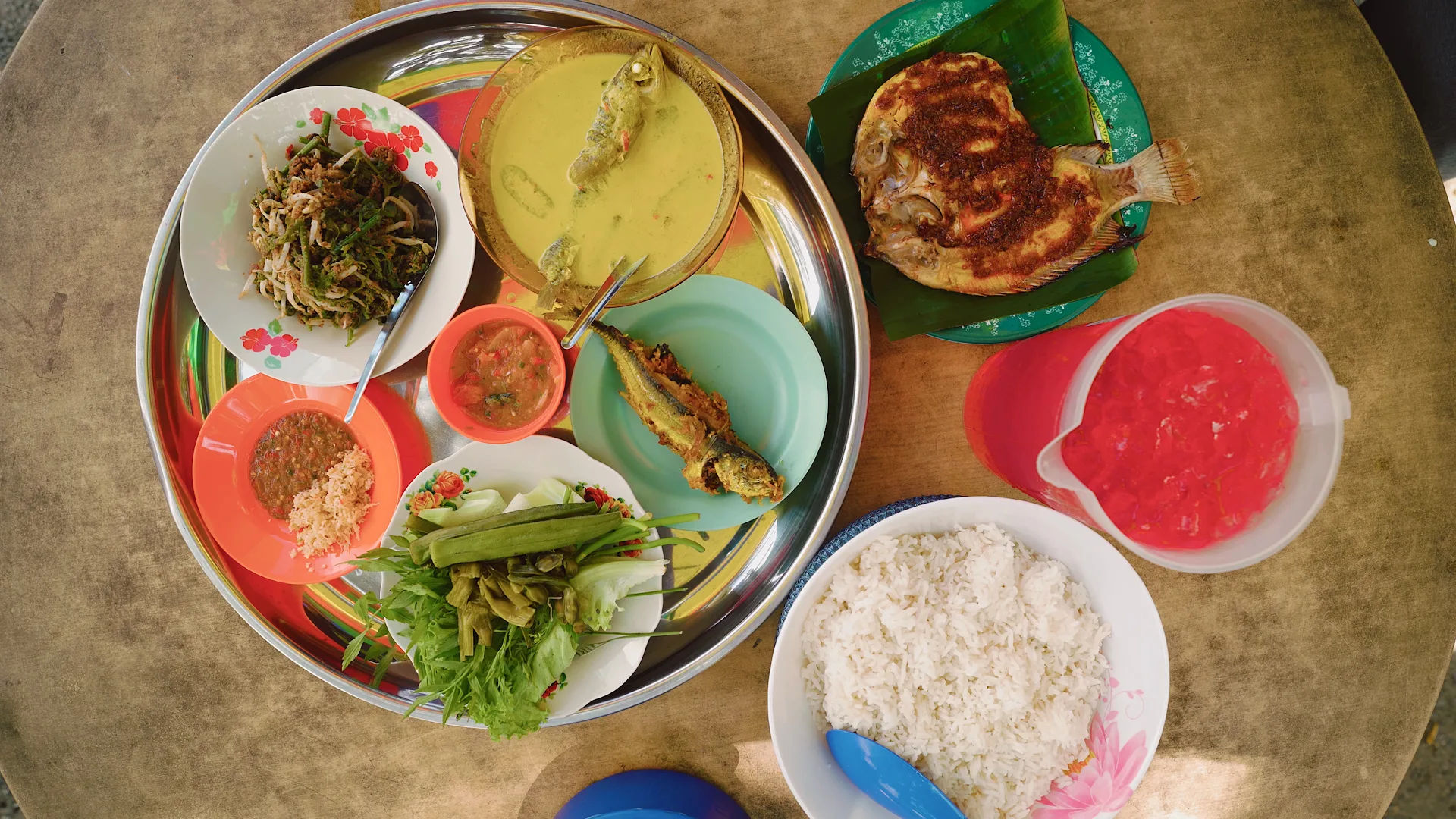 Warung Nasi Talam Maktam