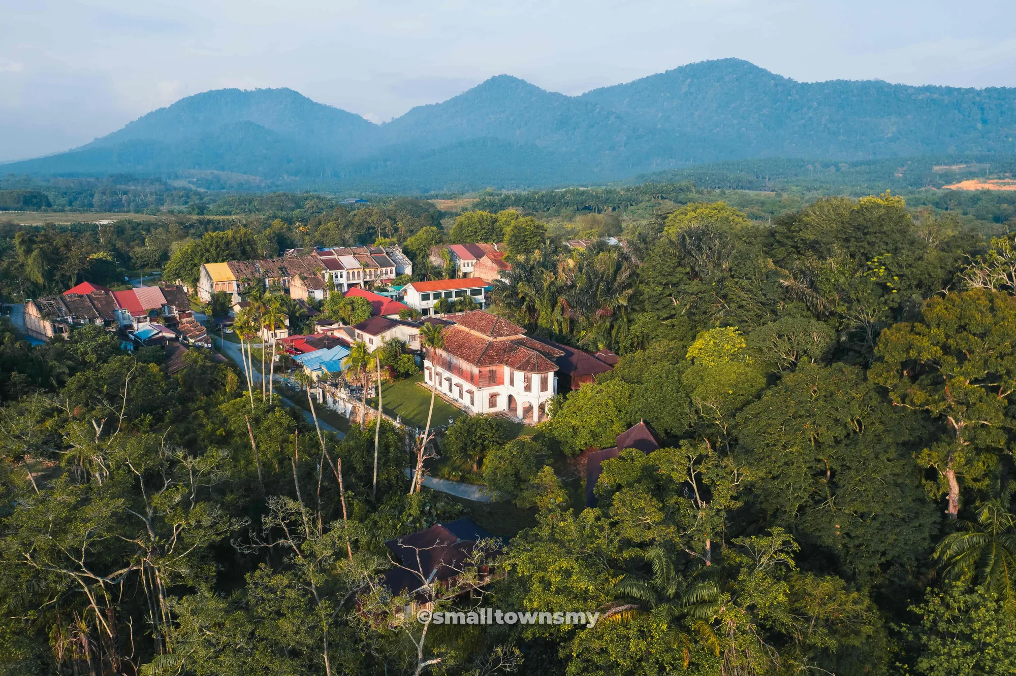 Rumah Besar Raja Billah